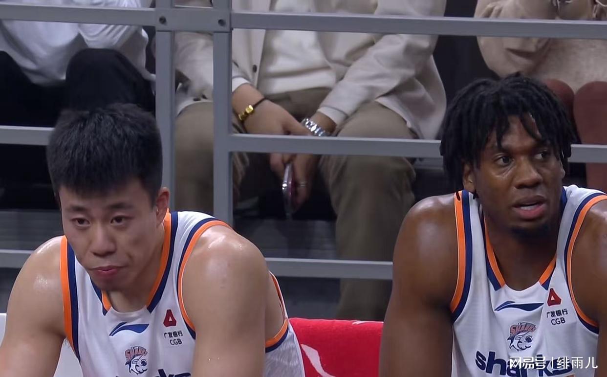 bob半岛体育平台-惨败上海后！广东队被逼补强，朱芳雨下重本，强挖NBA乐透中锋？
