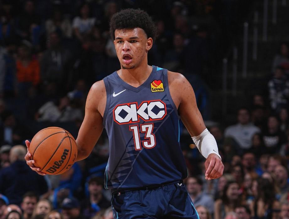 bob半岛体育官方网站-我到底去哪？迪昂被雷霆交易至黄蜂后，又接连被交易至公牛和雄鹿